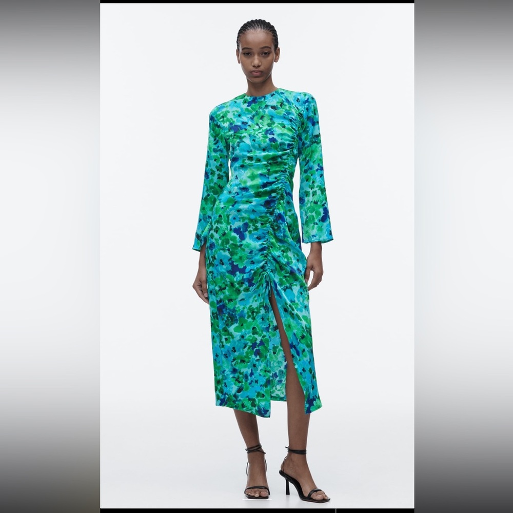 Brand new multi color Zara dress size M